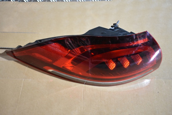 IDEALNA light rear part rear left USA MERCEDES W167 GLE SUV 1