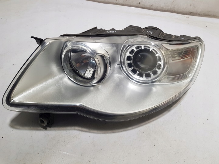 VW TOUAREG LIFT 7L Feux phare Gauche Avant H7 UK