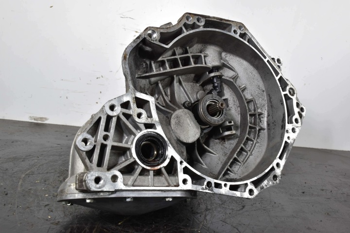 Prevodovka manuálna ASTRA J CORSA D MERIVA B 1.6 16V A16XER 8US394