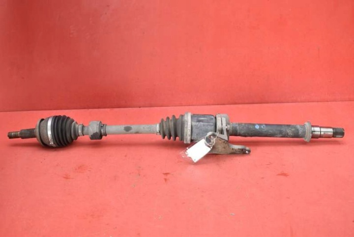 Demi axe Droit Avant MANUAL TOYOTA AVENSIS T27 2.0 D-4D 126 KM 09-11