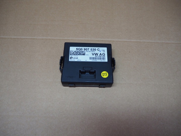AUDI A3 8V VW GOLF module GATEWAY 5Q0907530C