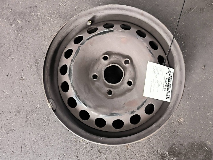 Jante STALOWA 15'' 5X112 1K0601027C SKODA OCTAVIA II LIFT