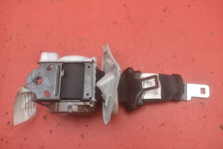 tension belt safety right 3 III RZAD NISSAN QASHQAI 1 and 10-14