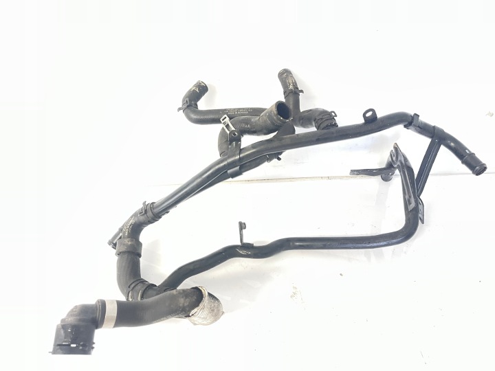 Tubi d’acqua VW PASSAT B8 2.0 TDI 110KW 150KM 5Q0122073AL 5Q0122073Q