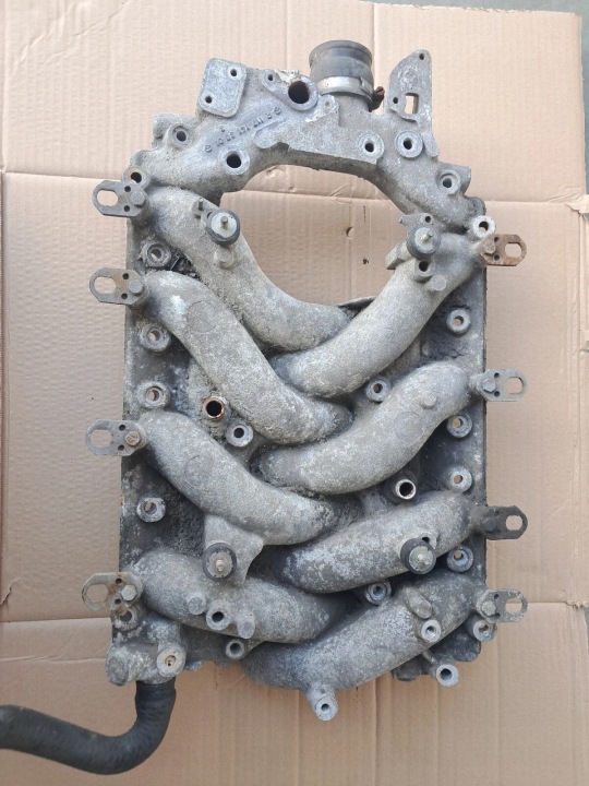 intake manifold MERCEDES W116 107 SL SLC 450 1171413001