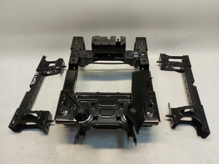 TESLA MODEL Y 2023r Halter SITZ komplet 1507192-00-A