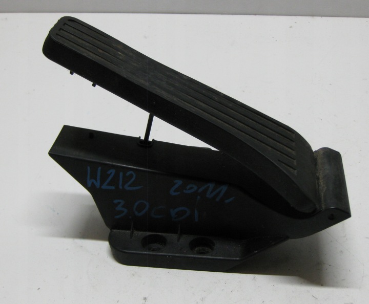 MERCEDES W212 E KLASA 11r Potentiomètre Pédale accélérateur pedales A2043000004