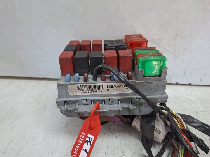 Module fusibles 1367669080 FIAT DUCATO 06