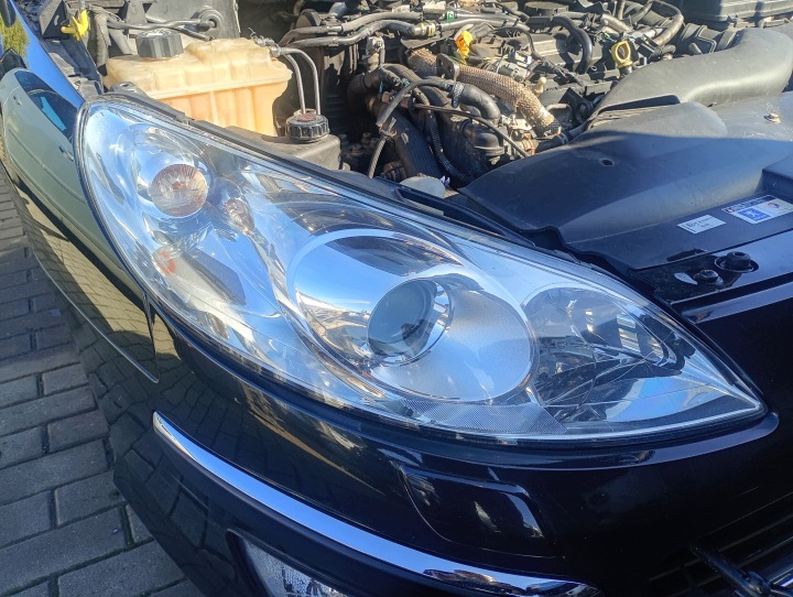 Reflektor droite feu droit avant avant Peugeot 407 SW 04-10