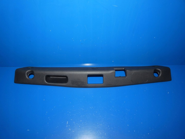 MERCEDES E KLASA W213 sedan moulding cover bonnet boot rear part