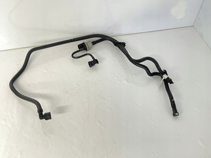 VW PASSAT B8 GOLF VII 1.5 TSI fuel hose 05E133723K
