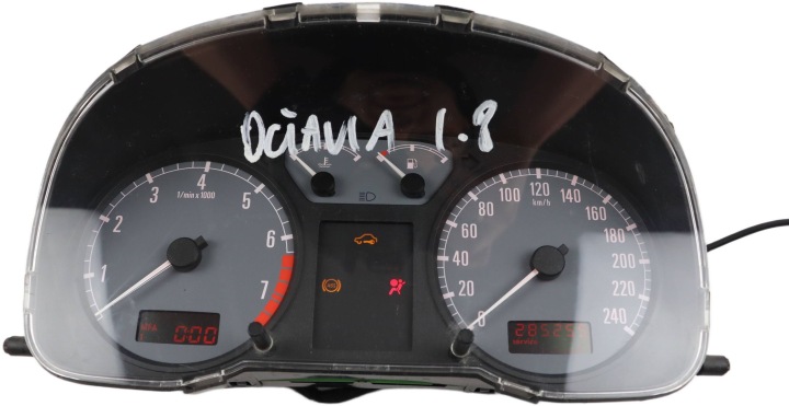 SKODA OCTAVIA and dials dials PREDKOSCIOMIERZ petrol 1U1919033C