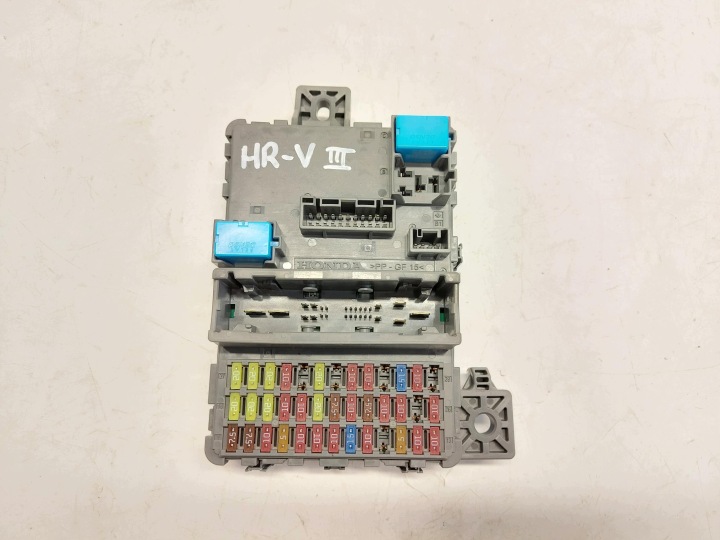 Honda HR-V III eHEV, 2024r kutija osigurača 1.5eh originalni 3m0-j112-kb