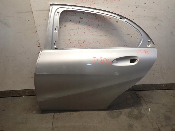 ajtó far hátsó bal MERCEDES A-KLASA W176 2011- A1767320110