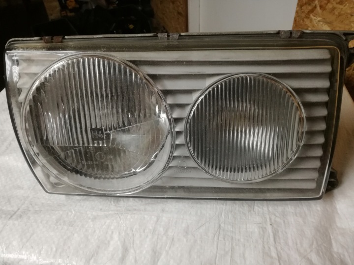 light front right MERCEDES W123 1238205261