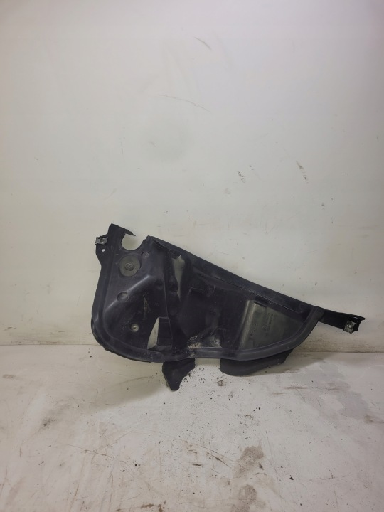RYNNA PODSZYBIA AUDI Q7 4L 4L0819512C
