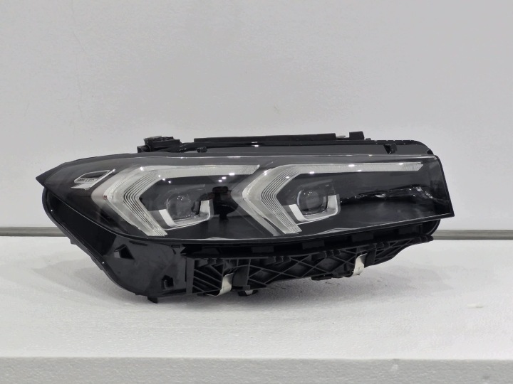light right BMW 3 G20 G21 LIFT FULL LED