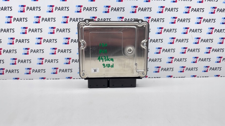 BMW F30 F31 F36 Bedienteil Computer DES MOTORS 318D N47 143KM 8579479