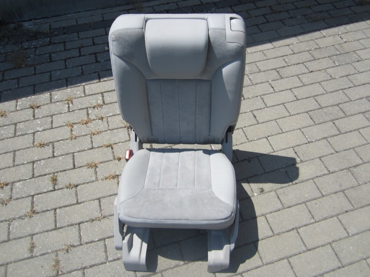 SIÈGE ARRIÈRE GAUCHE III RZAD MERCEDES R-KLASA W251