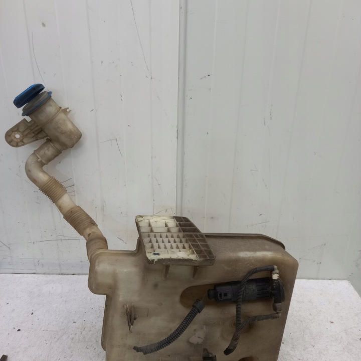 nadrzka ostrekovacov VOLKSWAGEN CADDY 3 1K0955453R