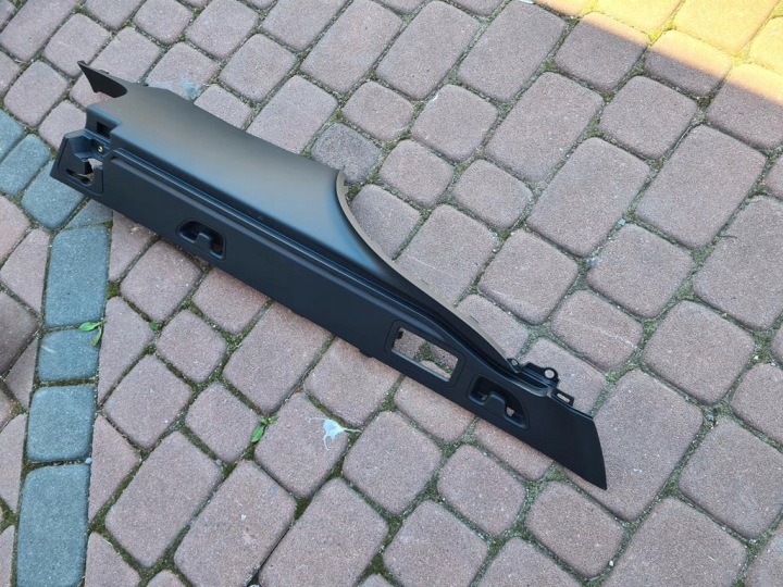 Plastique prowadnica Porte coffre hayon Opel Insignia B 13487519