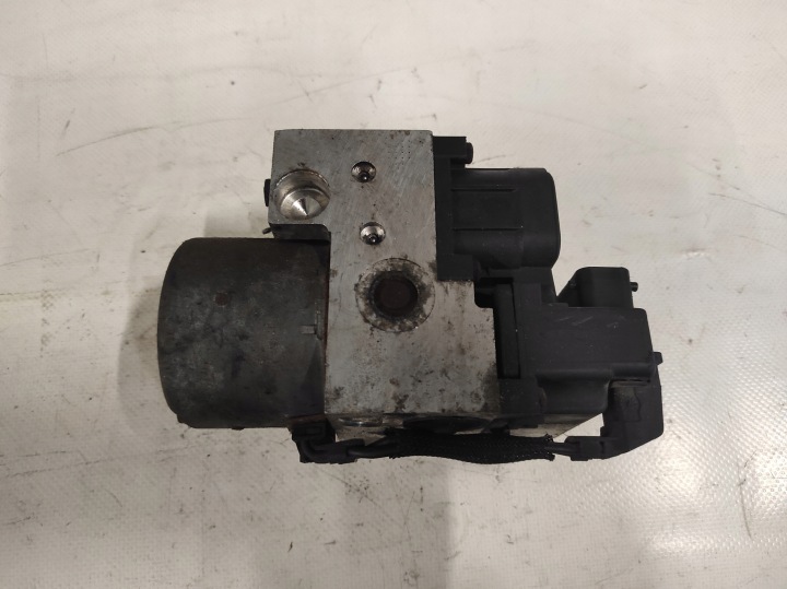 CITROEN BERLINGO et Pompe ABS 9635756480 0273004439