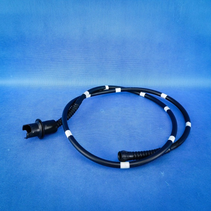trouba trubka odplywu vody střešního okna BMW X5 G05 54107417877 7417877 5A2DB85