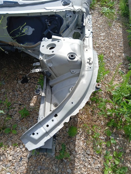 Quart Carrosserie Longeron avant Gauche Avant Volvo V60 II (2018- )