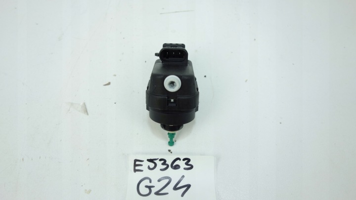Motor Regulations- Leuchte REFLEKTORA OPEL VIVARO A 01-06 93160179