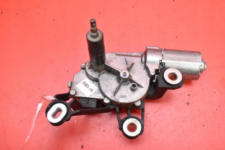 motorić brisača stražnji dio 5Z6955711 VW FOX 3D HB 03-07