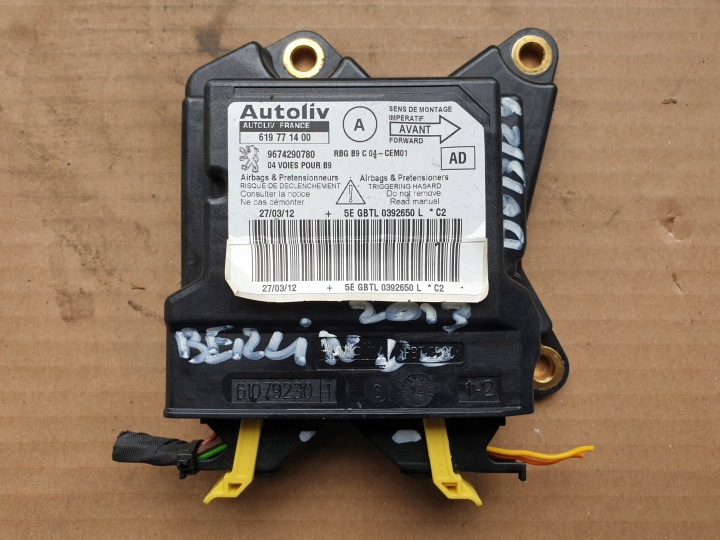 SENSOR Bedienteil modul CITROEN BERLINGO II B9 2010- 9674290780