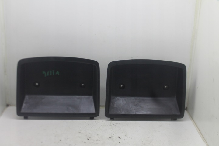 passenger compartment plato of the dashboard consoles the centre 1K0857921D VW GOLF V JETTA 03-09