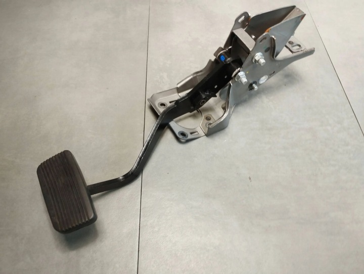 VW Amarok II 2023 3.0 TDI PEDAL Frein MB3C2L388CE