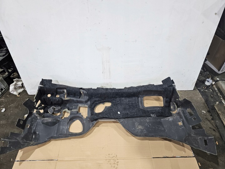 INSONORISATION CLOISON SOUBASSEMENT AUDI A6 C7 4G1863947E