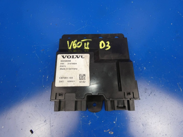 VOLVO V60 II 18- XC60 II V90 XC90 modul Bedienteil heckklappe Kofferraum