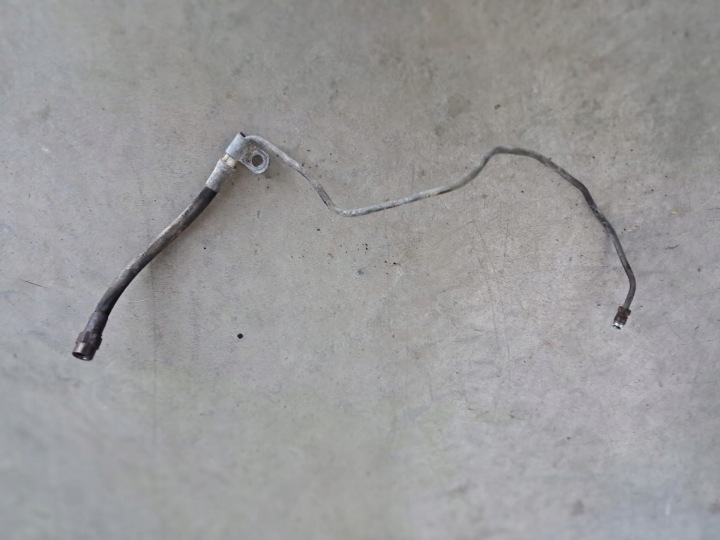 Conduit pieces tuyaux Embrayage MERCEDES W124 W201 1242950513