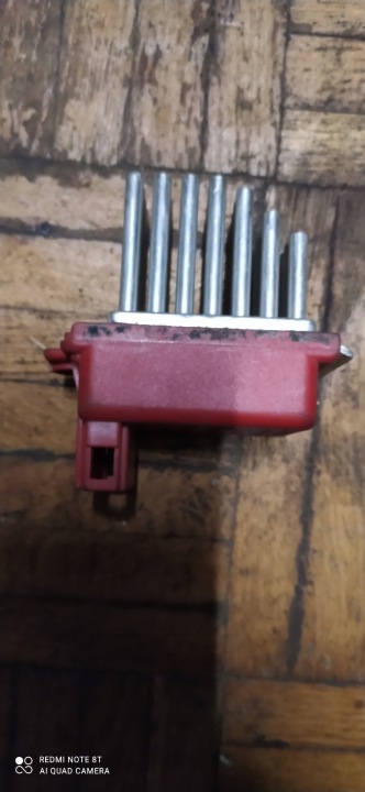 resistor, rheostat, regulator OPORNIK VW PASSAT B5 Leon and 1J0907521 ory