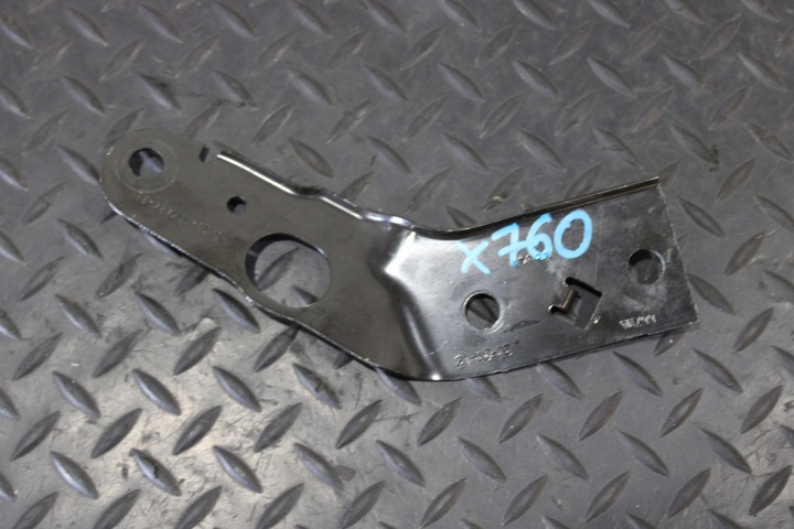 Getriebehalter Halter öv, szíj JAGUAR XE X760 GX73-17K484-BB