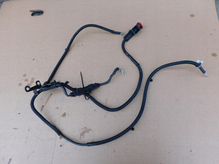 Sprinter 906 1.8 benzin kompresor KABEL PLUSOWY zasilajacy 9065460064