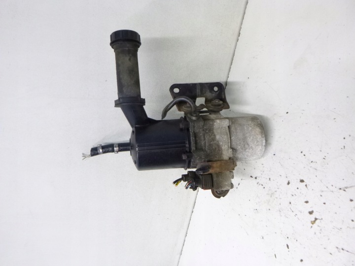 POMPE DIRECTION ASSISTÉE PEUGEOT 307 SW 1.6 2002R. 9646617180