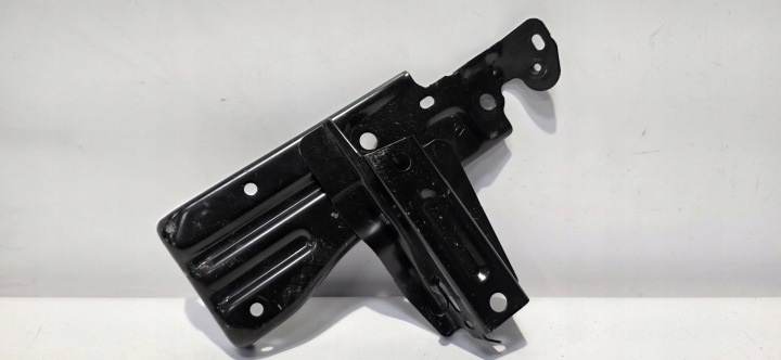 console holder supports left front TOYOTA YARIS CROSS 20- original