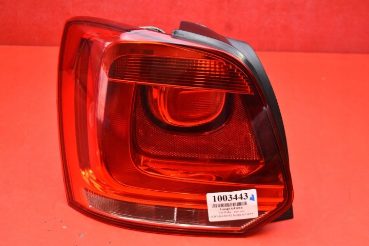 Licht links heck hinten 6R0945095G VW POLO 5 V 6R 5D 09-15