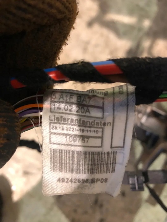 Hanghang hang BMW 2 G42 M2 G87 M 240i 9