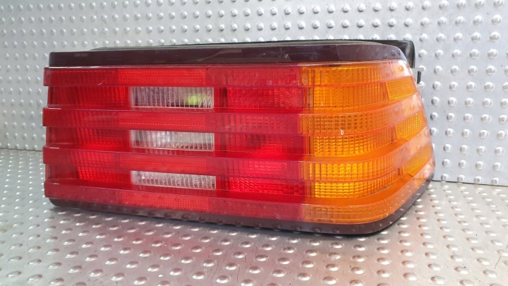 Licht heck rechts MERCEDES SL R129 W129 1298201864 89