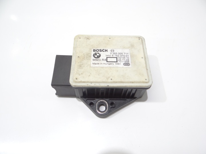 érzékelö PREDKOSCI OBROTOW ESP BMW E60 E61 E90 OE 6782370