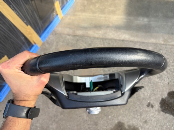 TOYOTA AVENSIS T27 LIFT MONIFUNCTIONAL PULLOTEMPOMAT 8