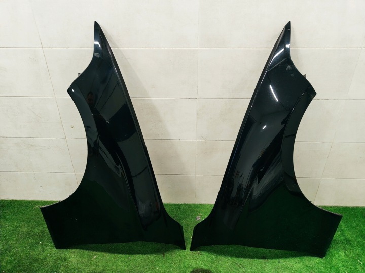 BMW 1 F20 Kotflügel vorne rechts Farbe 668