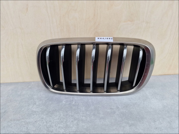 BMW X5 F15 X6 F16 ĽAVÁ LADVINKA MRIEŽKA MASKA SATYNA MAT 51137349387 K64/892