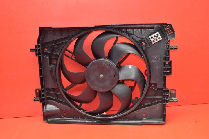 ventilátor 8240636 DACIA LOGAN 2 II 1.2 16V 75 KM 13-16
