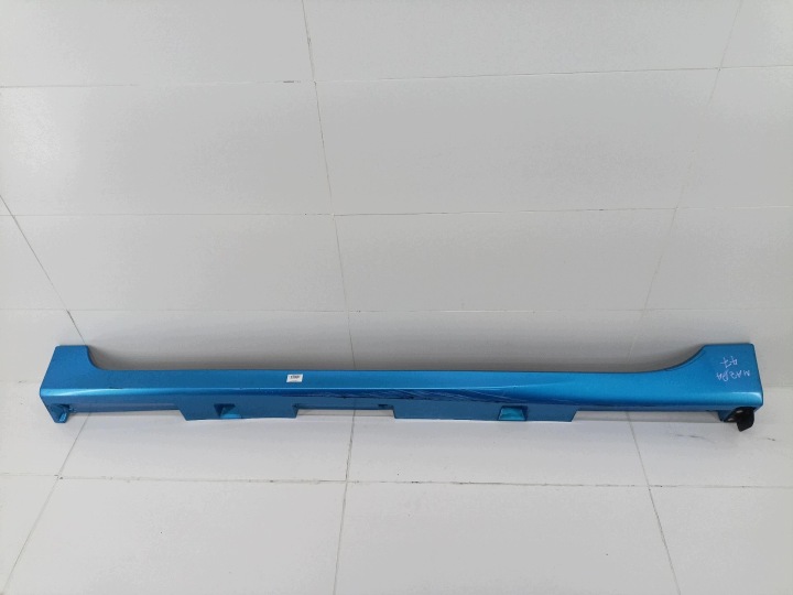 Leiste Schutzleiste schwellen Außen- links Seite Mazda 3 2 BL 2010 BBN5-51P51
